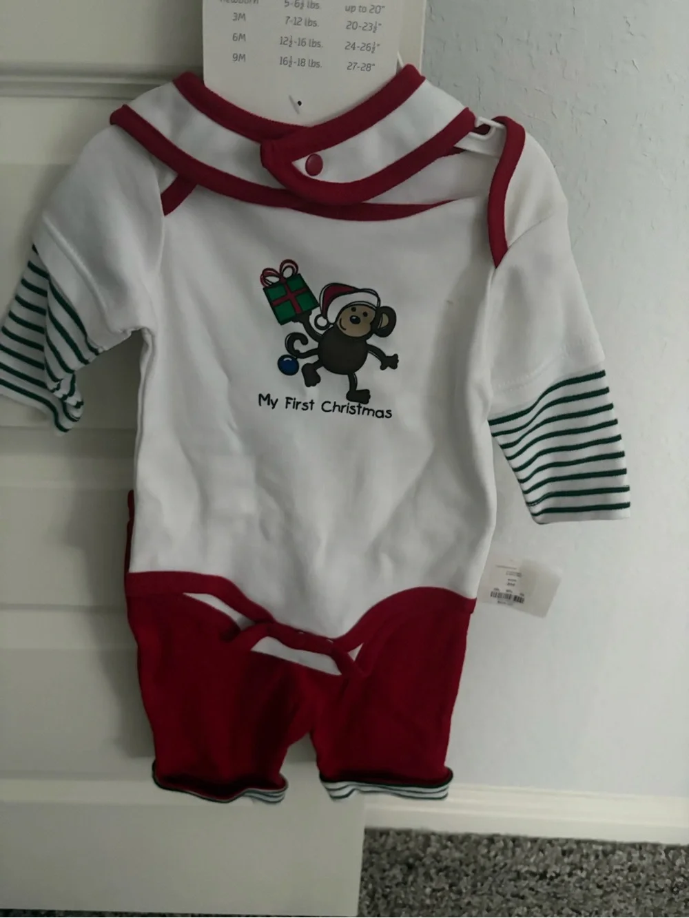 Startjng out nwt baby